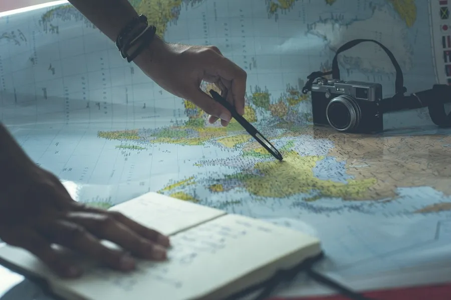 Photo common travel mistakes destinations